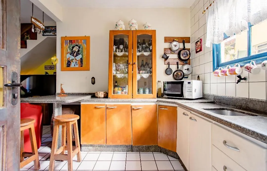 Florianópolis Casa Hostel Mosaicos Dya לינה וארוחת בוקר